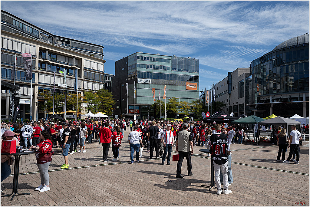 006 Saisoneröffnungsfeier Media Park Köln 2025