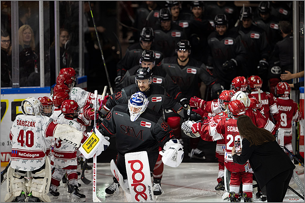 PENNY DEL 1; Kölner Haie - Löwen Frankfurt; Köln, 26.10.2025