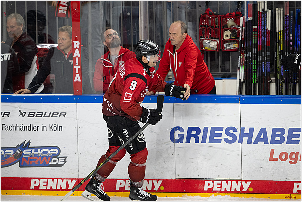 PENNY DEL 1; Kölner Haie - Löwen Frankfurt; Köln, 26.10.2025