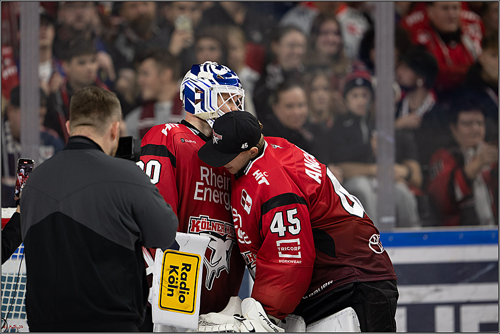 PENNY DEL 1; Kölner Haie - Löwen Frankfurt; Köln, 26.10.2025