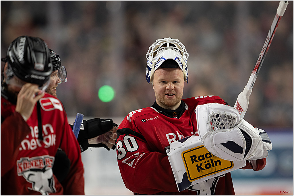 PENNY DEL 1; Kölner Haie - Löwen Frankfurt; Köln, 26.10.2025