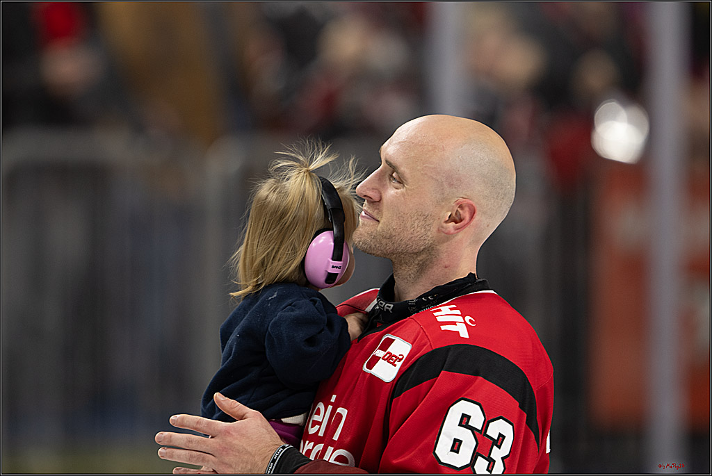 PENNY DEL 1; Kölner Haie - Löwen Frankfurt; Köln, 26.10.2025