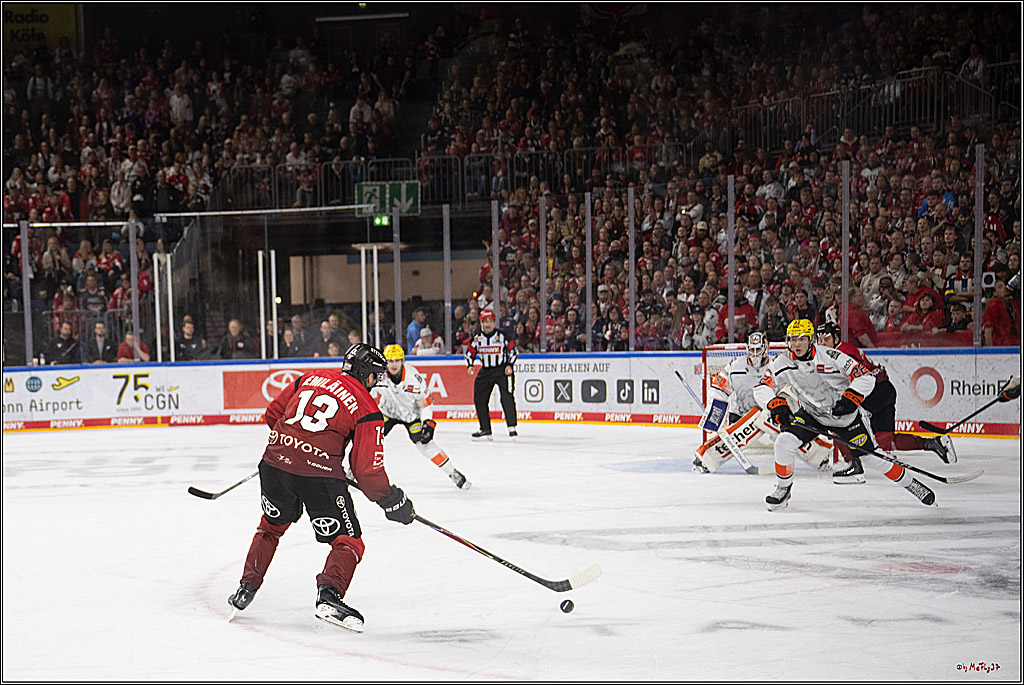PENNY DEL 1; Kölner Haie - Löwen Frankfurt; Köln, 26.10.2025