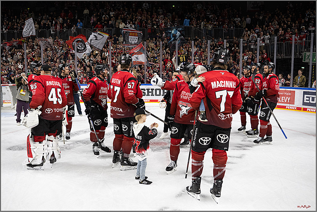 PENNY DEL 1; Kölner Haie - Löwen Frankfurt; Köln, 26.10.2025