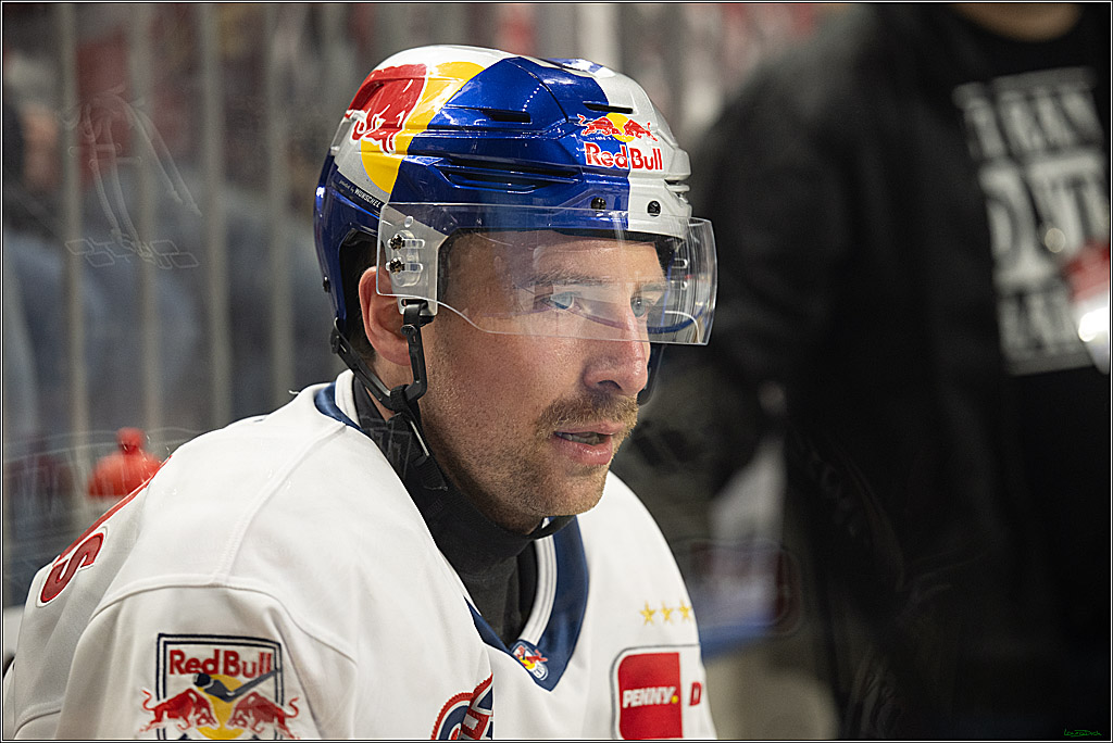 PENNY DEL 1; Koelner Haie - EHC Red Bull Muenchen; Koeln, 02.11.2025