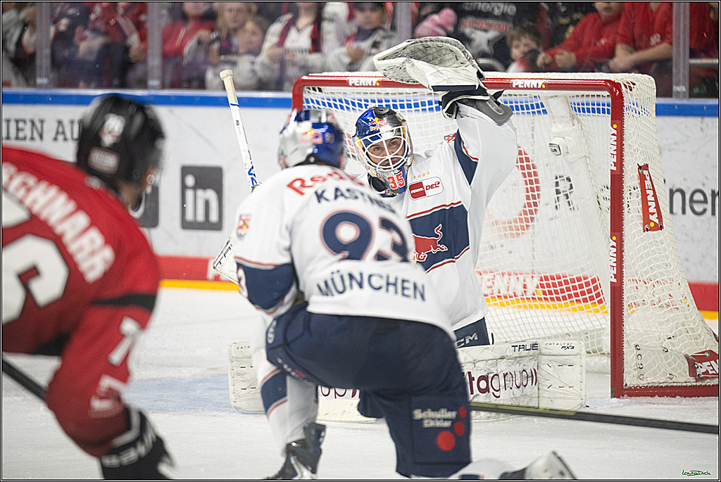 PENNY DEL 1; Koelner Haie - EHC Red Bull Muenchen; Koeln, 02.11.2025