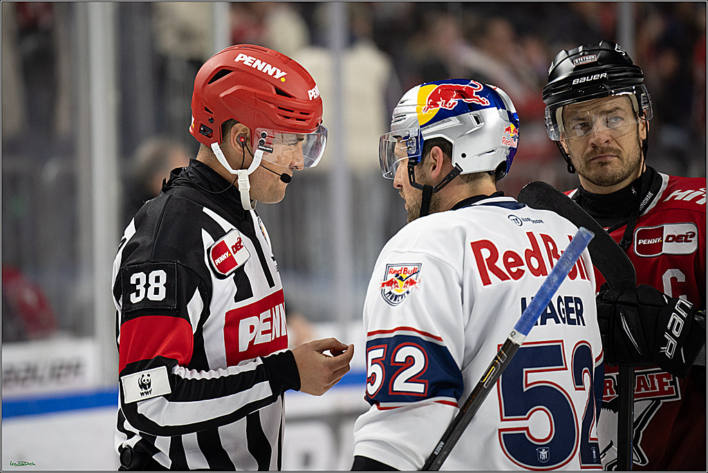 PENNY DEL 1; Koelner Haie - EHC Red Bull Muenchen; Koeln, 02.11.2025