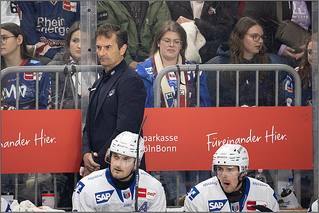 PENNY DEL 1; Kölner Haie - Adler Mannheim; Köln, 14.12.2025