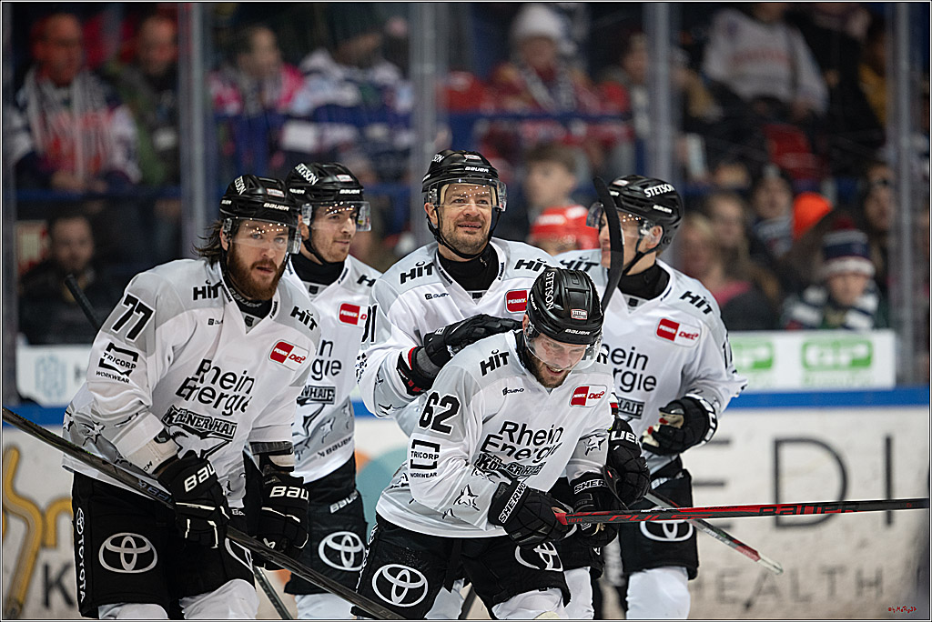 PENNY DEL: Iserlohn Roosters - Kölner Haie; Iserlohn, 30.12.2025