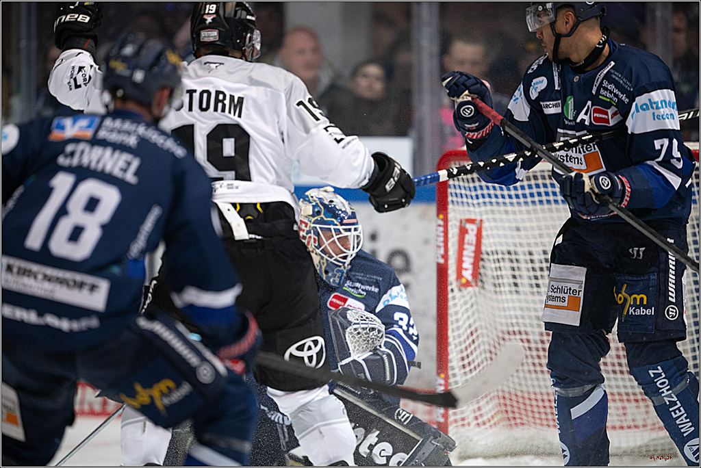 PENNY DEL: Iserlohn Roosters - Kölner Haie; Iserlohn, 30.12.2025