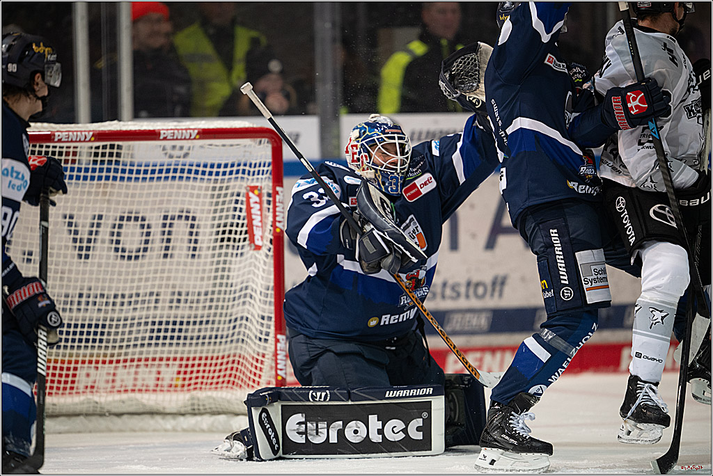 PENNY DEL: Iserlohn Roosters - Kölner Haie; Iserlohn, 30.12.2025