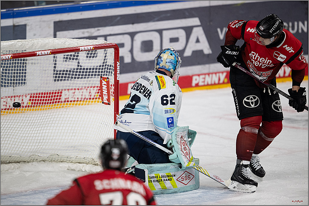 PENNY DEL 1; Kölner Haie - Dresdner Eislöwen; Köln, 25.02.2026