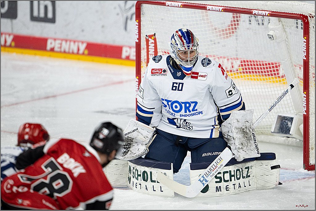 PENNY DEL 1 - Playoff Viertelfinale - Kölner Haie - Schwenninger Wild Wings; Köln, 27.03.2026w60+