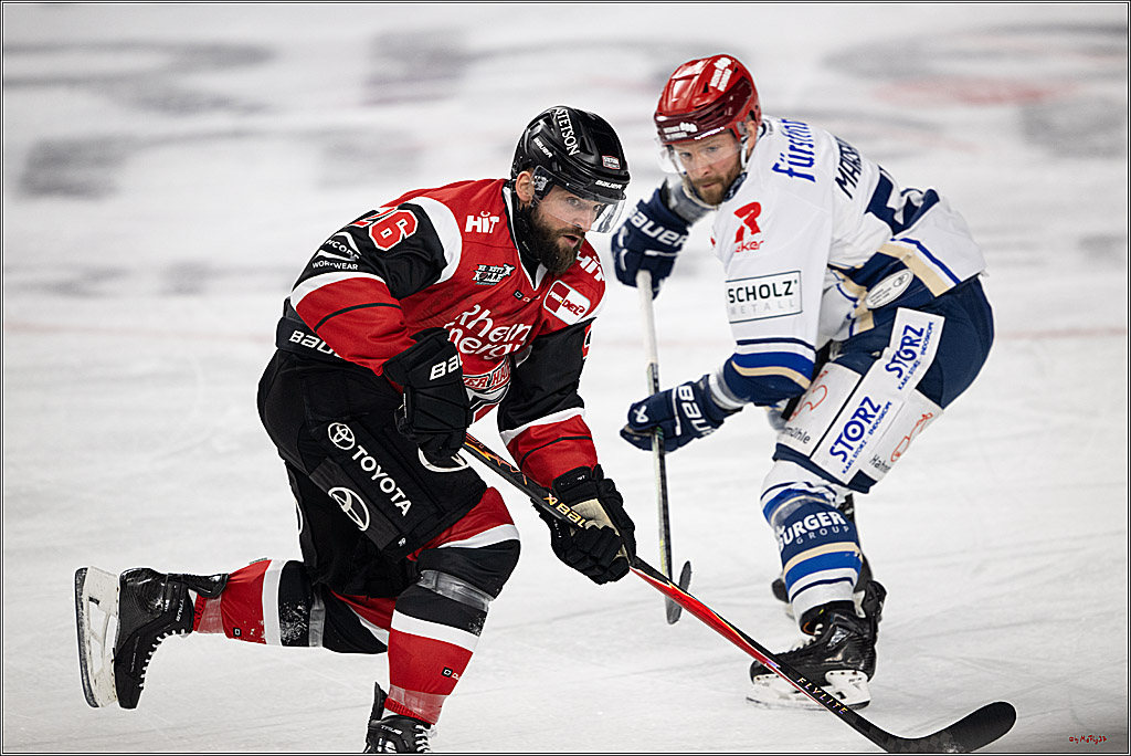 Dominik Uher (Kölner Haie, Sturm, #26)PENNY DEL 1 - Playoff Viertelfinale - Kölner Haie - Schwenninger Wild Wings; Köln, 27.03.2026