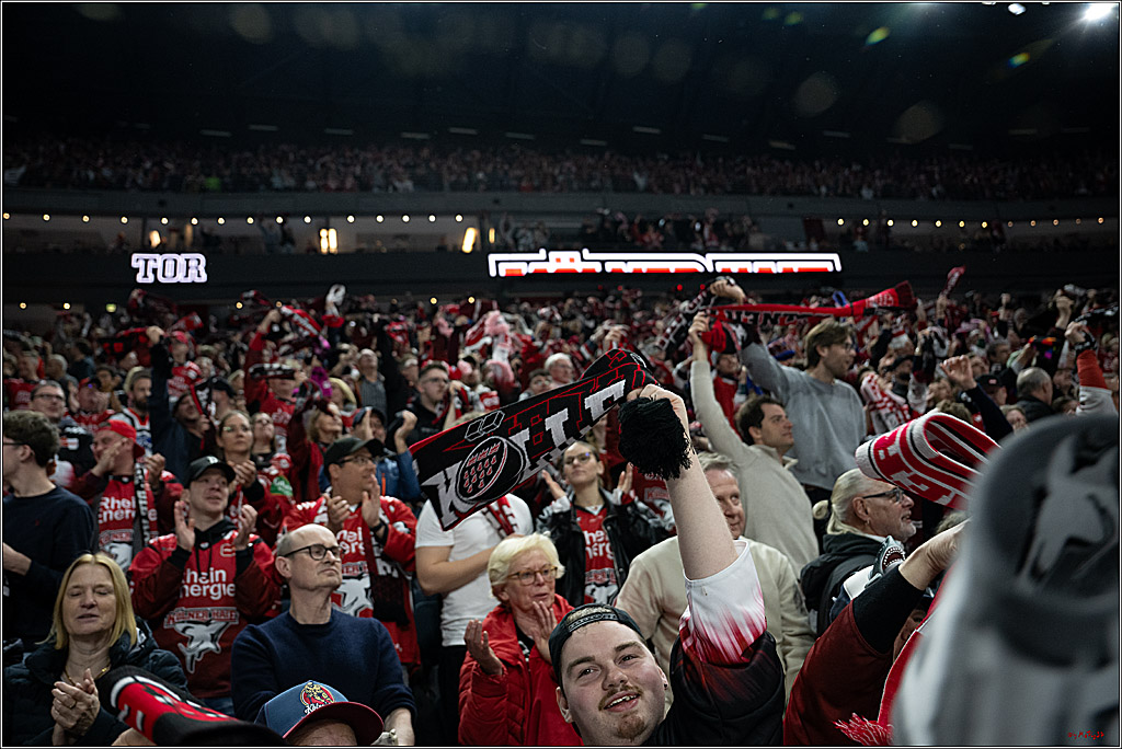 PENNY DEL 1 - Playoff Viertelfinale - Kölner Haie - Schwenninger Wild Wings; Köln, 27.03.2026
