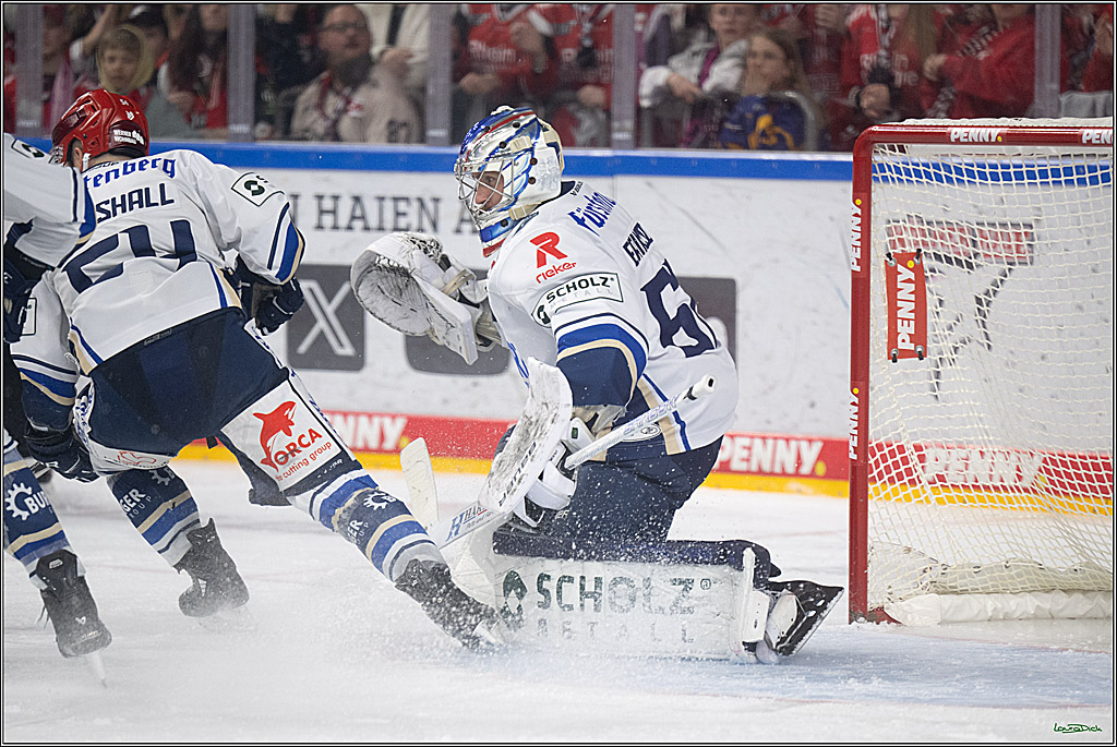 PENNY DEL 1 - Playoff Viertelfinale - Kölner Haie - Schwenninger Wild Wings; Köln, 27.03.2026