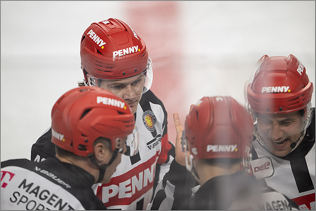 PENNY DEL 1 - Playoff Viertelfinale - Kölner Haie - Schwenninger Wild Wings; Köln, 31.03.2026