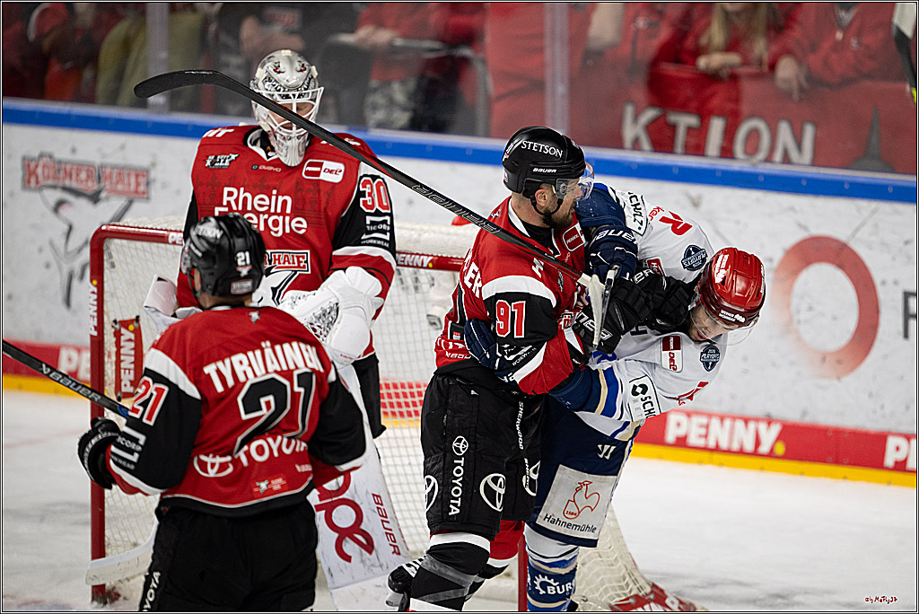 PENNY DEL 1 - Playoff Viertelfinale - Kölner Haie - Schwenninger Wild Wings; Köln, 31.03.2026