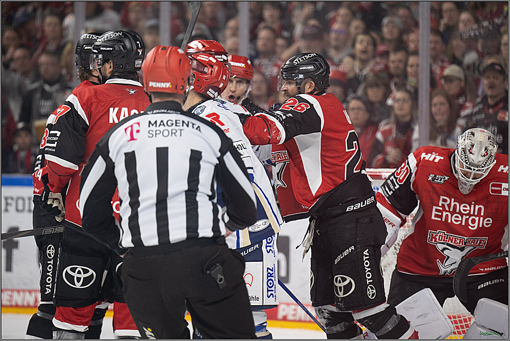 PENNY DEL 1 - Playoff Viertelfinale - Kölner Haie - Schwenninger Wild Wings; Köln, 31.03.2026