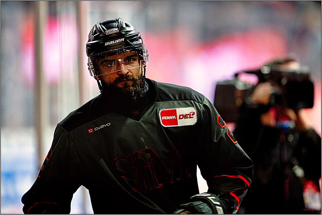 PENNY DEL 1 - Playoff Halbfinale - Kölner Haie - Eisbären Berlin; Köln, 15.04.2026