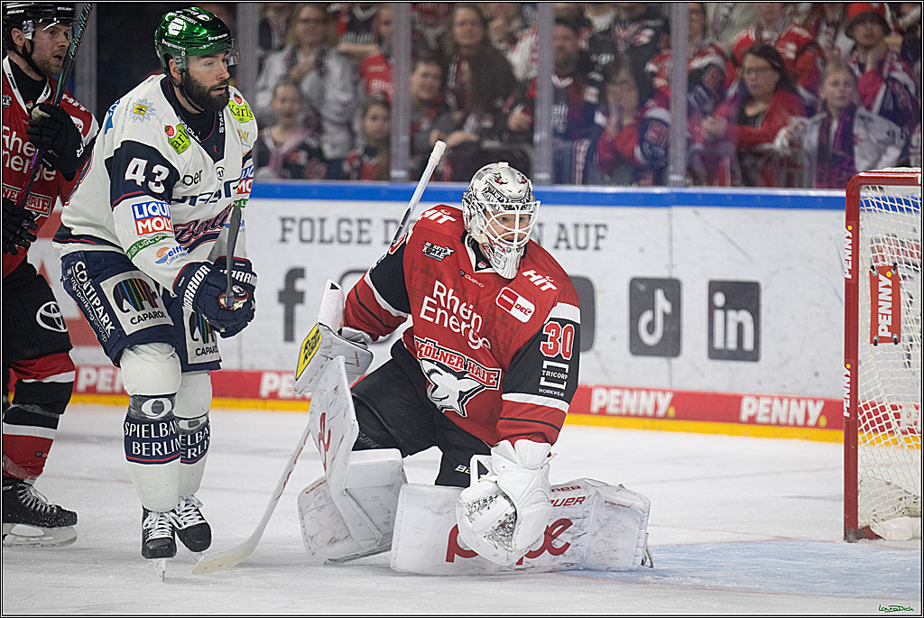 PENNY DEL 1 - Playoff Halbfinale - Kölner Haie - Eisbären Berlin; Köln, 15.04.2026