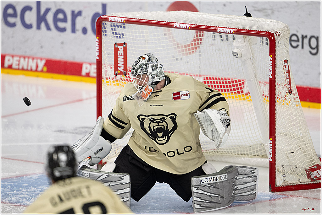 PENNY DEL 1; Kölner Haie - Grizzly Wolfsburg; Köln, 18.09.2026