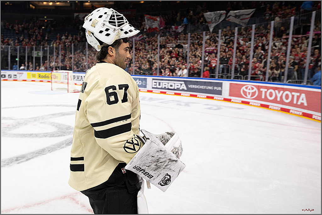 PENNY DEL 1; Kölner Haie - Grizzly Wolfsburg; Köln, 18.09.2026