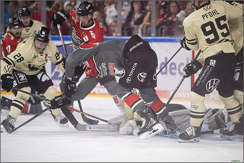 PENNY DEL 1; Kölner Haie - Grizzly Wolfsburg; Köln, 18.09.2026