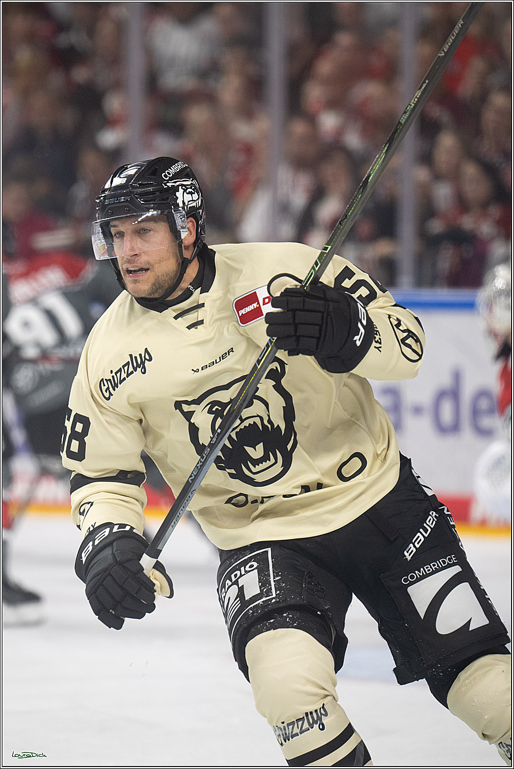 PENNY DEL 1; Kölner Haie - Grizzly Wolfsburg; Köln, 18.09.2026