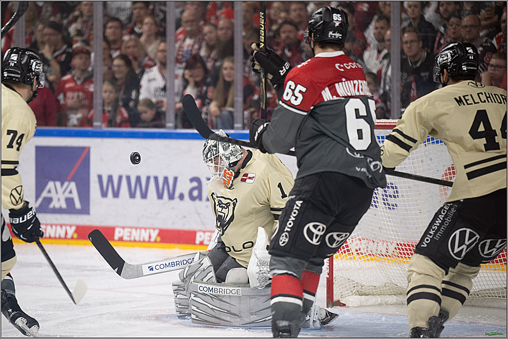 PENNY DEL 1; Kölner Haie - Grizzly Wolfsburg; Köln, 18.09.2026