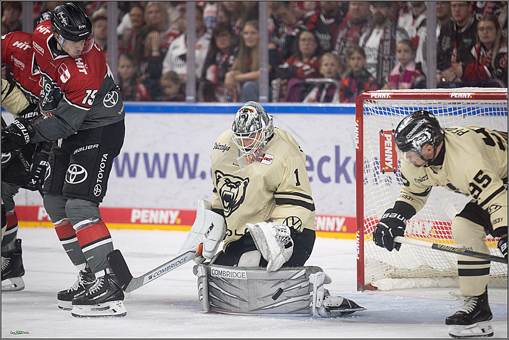 PENNY DEL 1; Kölner Haie - Grizzly Wolfsburg; Köln, 18.09.2026