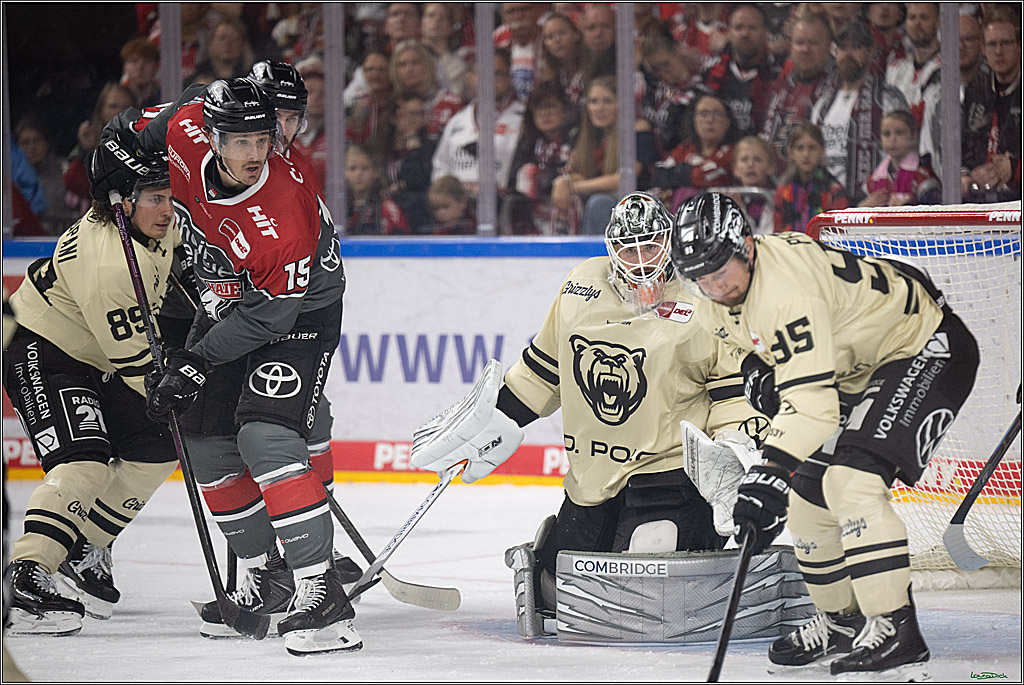 PENNY DEL 1; Kölner Haie - Grizzly Wolfsburg; Köln, 18.09.2026