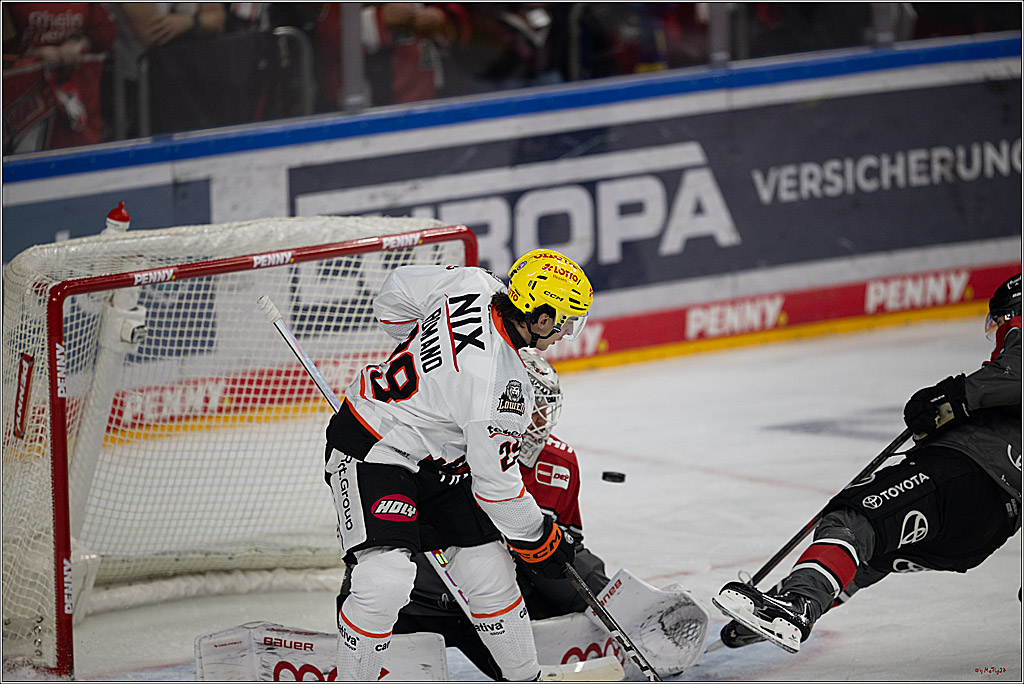 PENNY DEL 1; Kölner Haie - Löwen Frankfurt; Köln, 20.09.2026