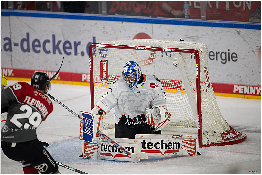 PENNY DEL 1; Kölner Haie - Löwen Frankfurt; Köln, 20.09.2026