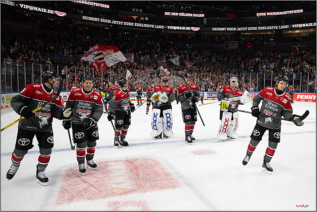 PENNY DEL 1; Kölner Haie - Fischtown Pinguins Bremerhaven; Köln, 18.10.2026