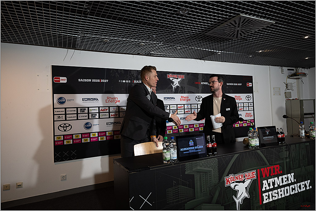 PENNY DEL 1; Kölner Haie - Fischtown Pinguins Bremerhaven; Köln, 18.10.2026