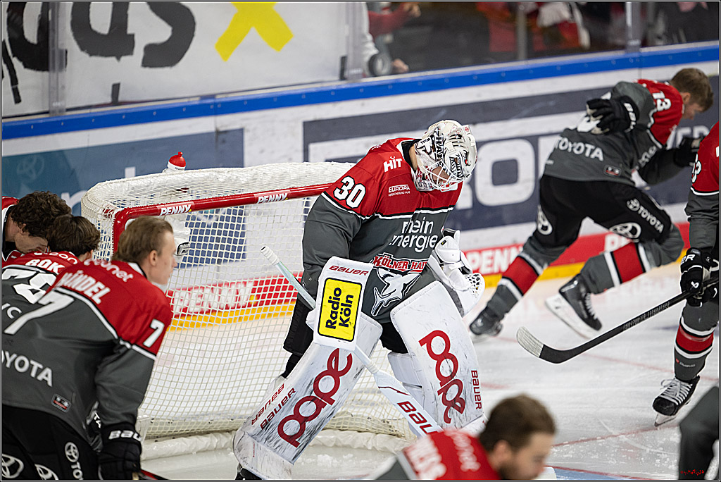 PENNY DEL 1; Kölner Haie - Schwenninger Wild Wings; Köln, 20.10.2026