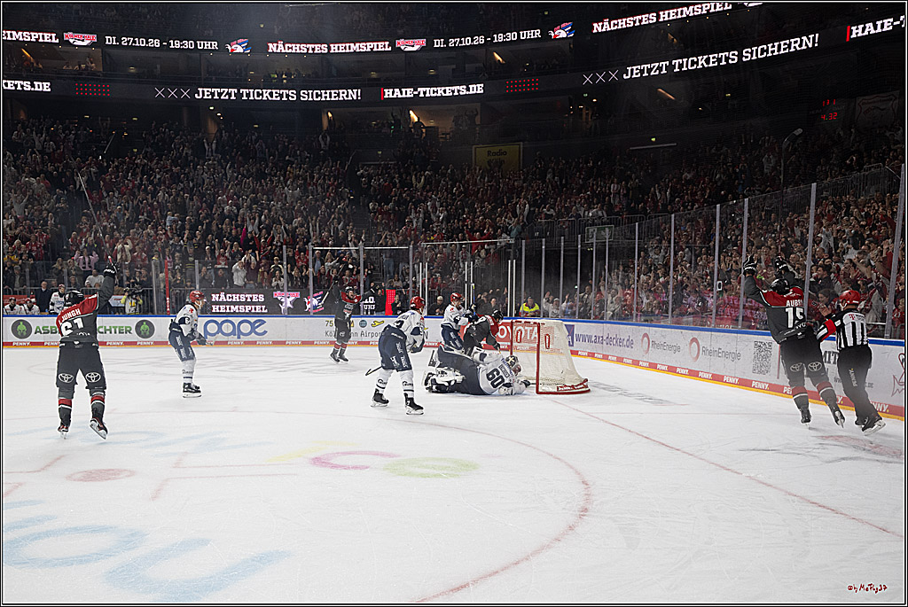 PENNY DEL 1; Kölner Haie - Schwenninger Wild Wings; Köln, 20.10.2026