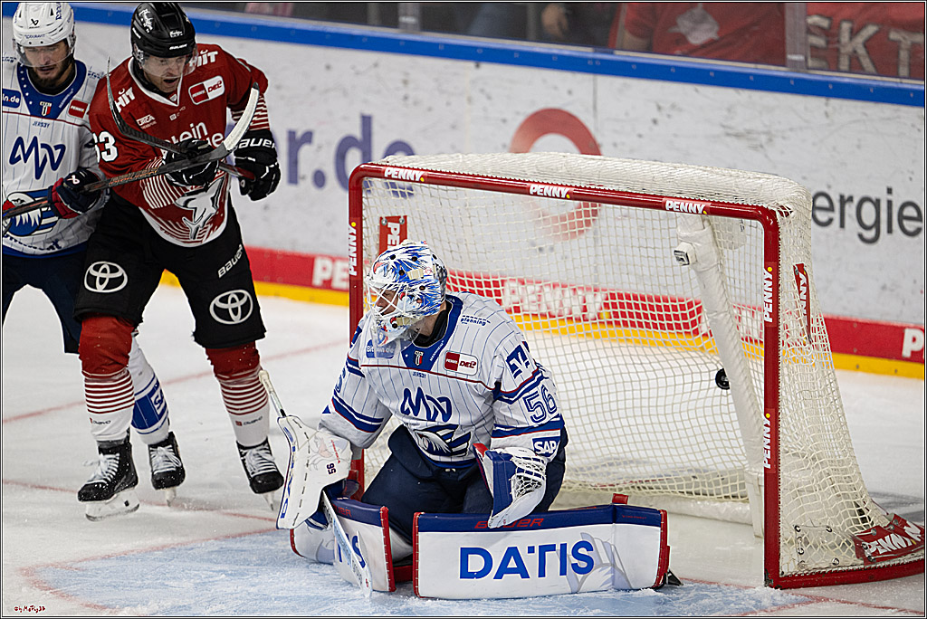 PENNY DEL 1; Kölner Haie - Adler Mannheim; Köln, 27.10.2026