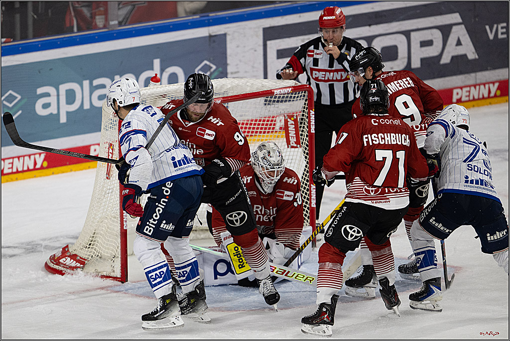 PENNY DEL 1; Kölner Haie - Adler Mannheim; Köln, 27.10.2026