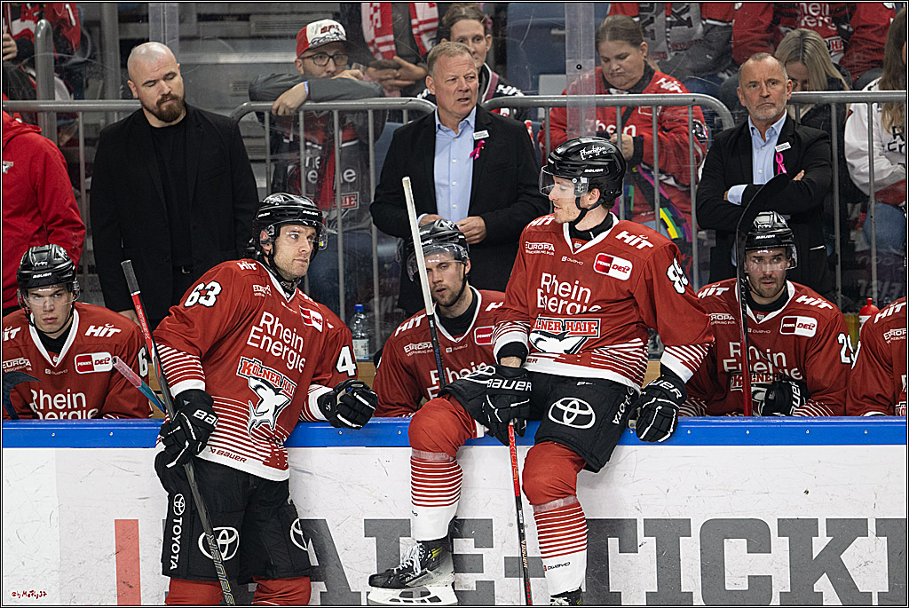PENNY DEL 1; Kölner Haie - Adler Mannheim; Köln, 27.10.2026