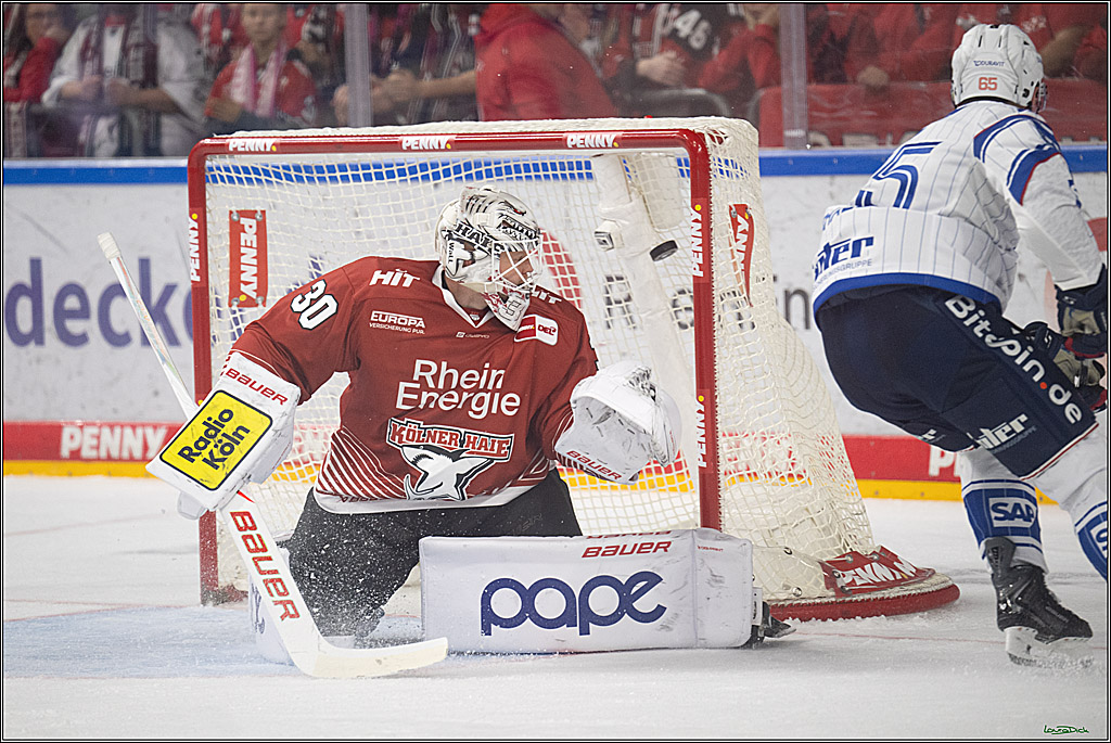 PENNY DEL 1; Kölner Haie - Adler Mannheim; Köln, 27.10.2026