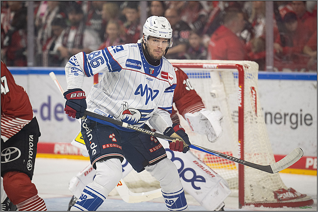 PENNY DEL 1; Kölner Haie - Adler Mannheim; Köln, 27.10.2026