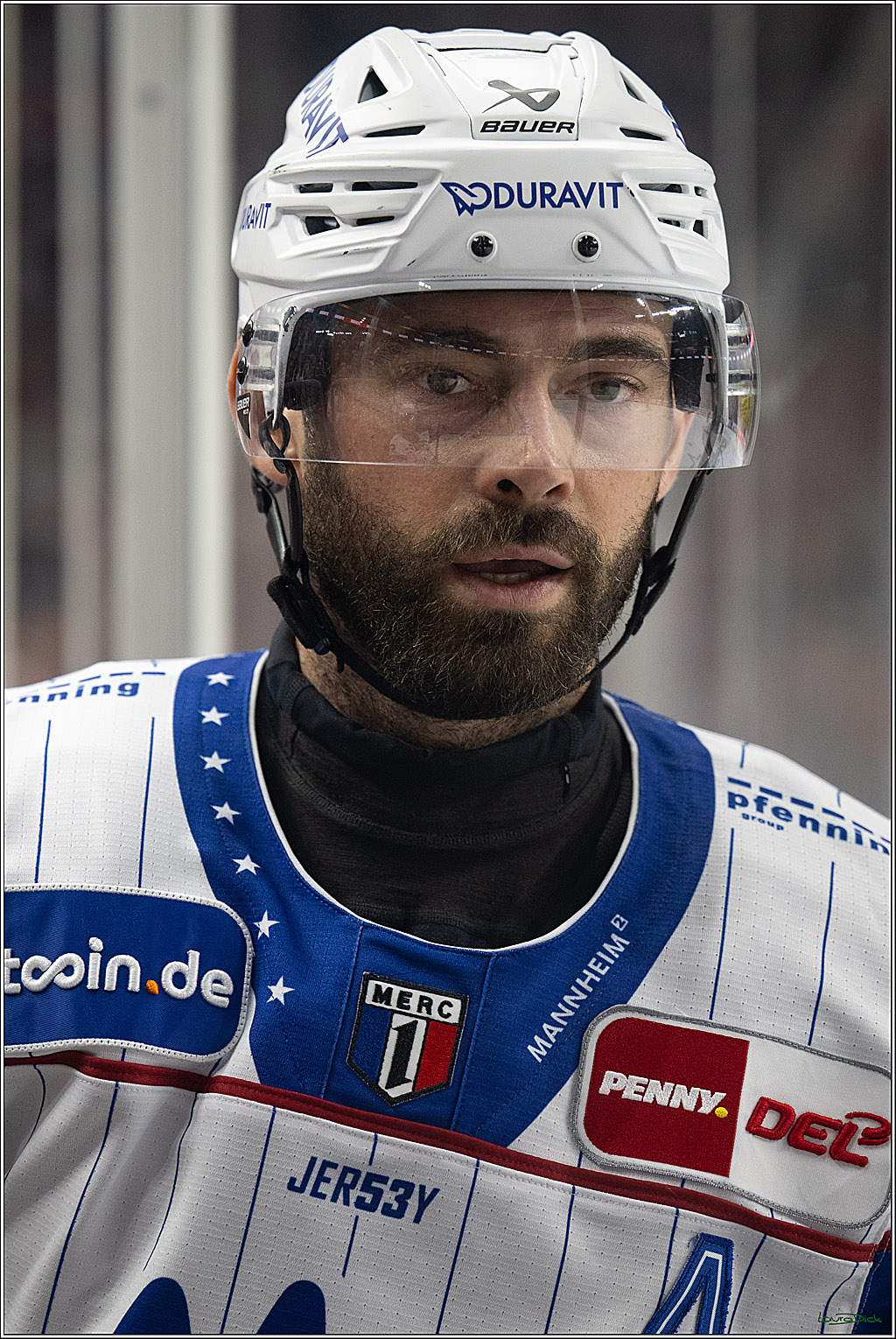 PENNY DEL 1; Kölner Haie - Adler Mannheim; Köln, 27.10.2026