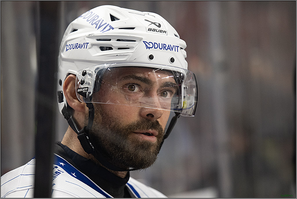 PENNY DEL 1; Kölner Haie - Adler Mannheim; Köln, 27.10.2026