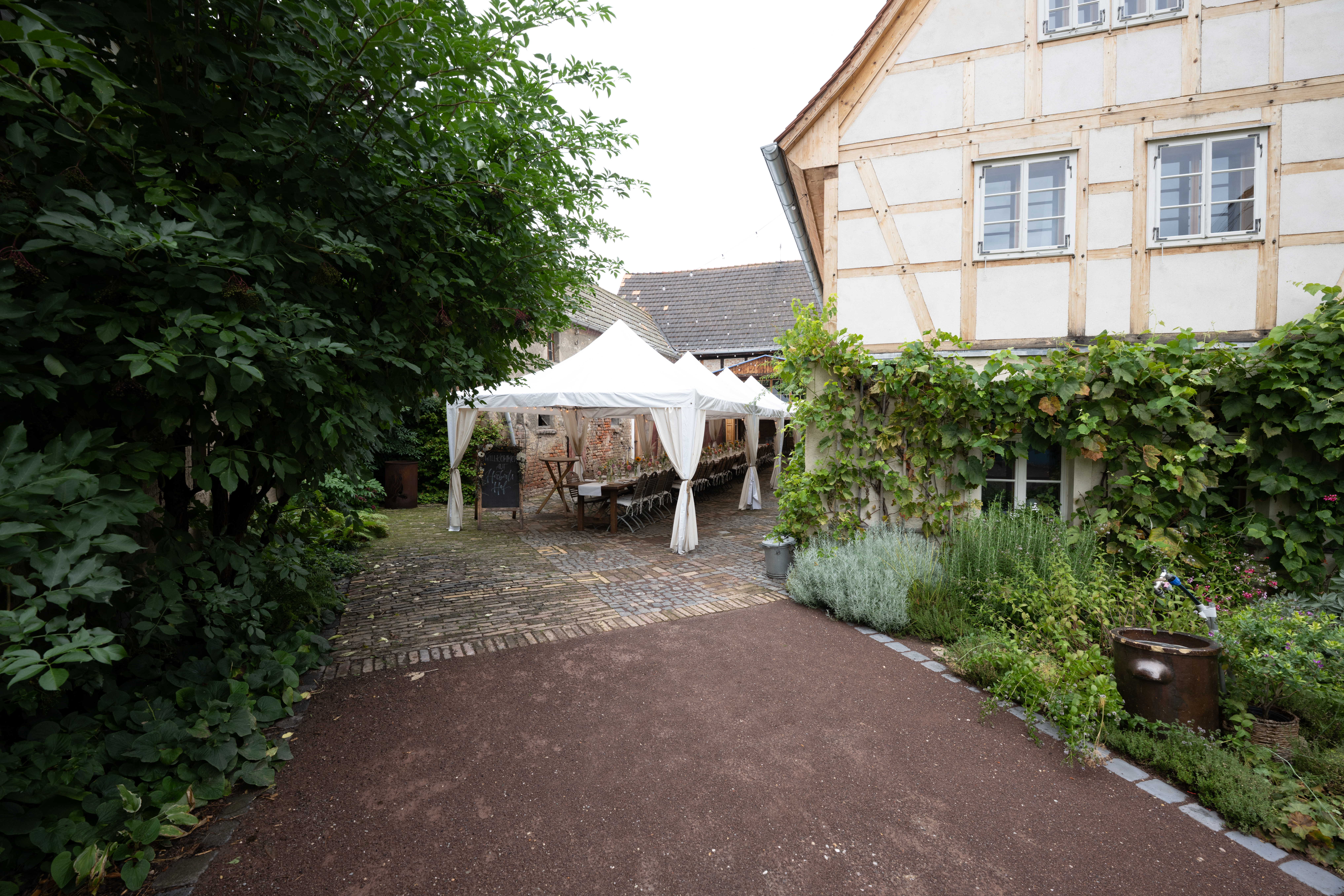 Hochzeit - Anna und Lars - freie Trauung; Pegau, 22.08.2026