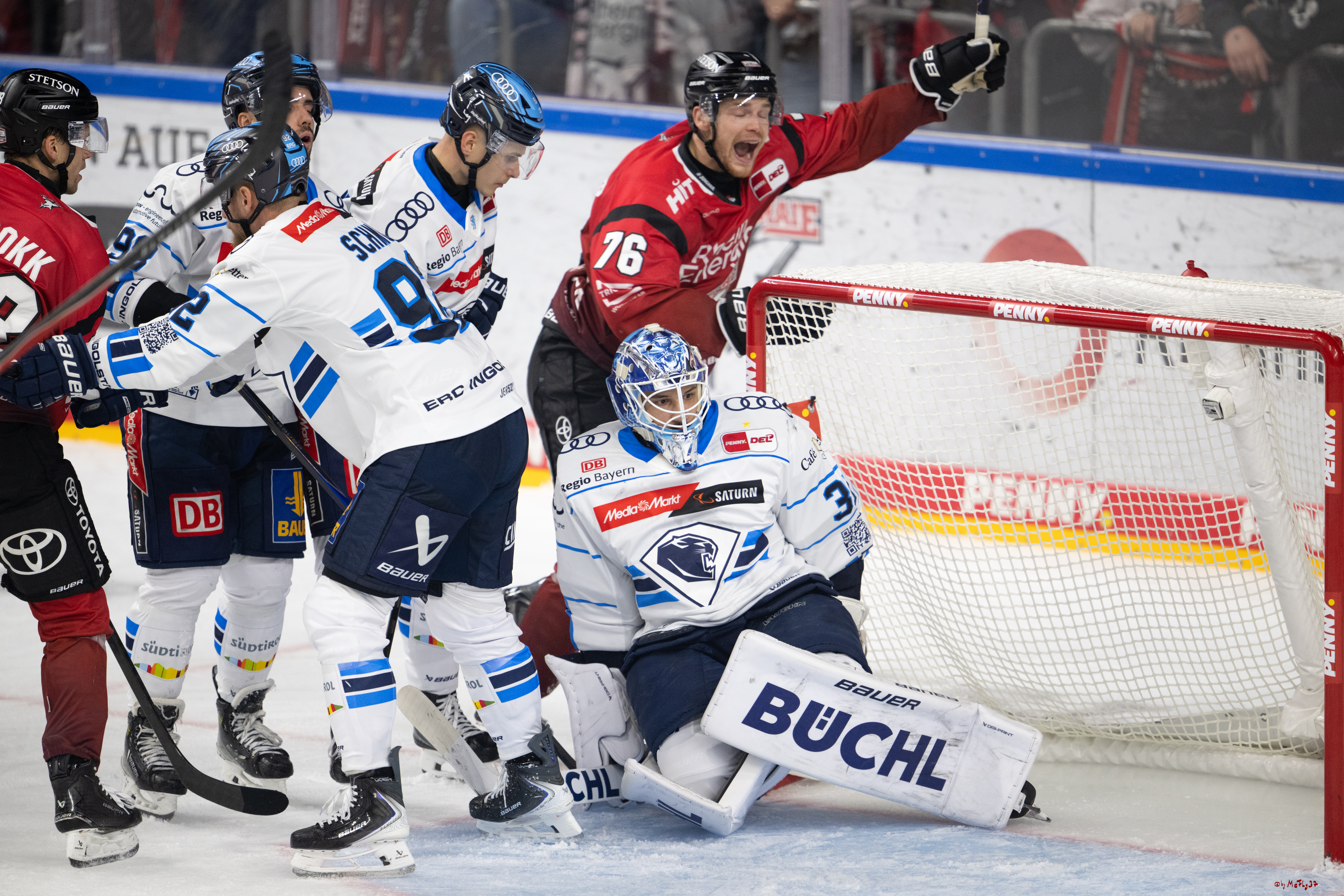 PENNY DEL 1; Kölner Haie - ERC Ingolstadt; Köln, 10.10.2025