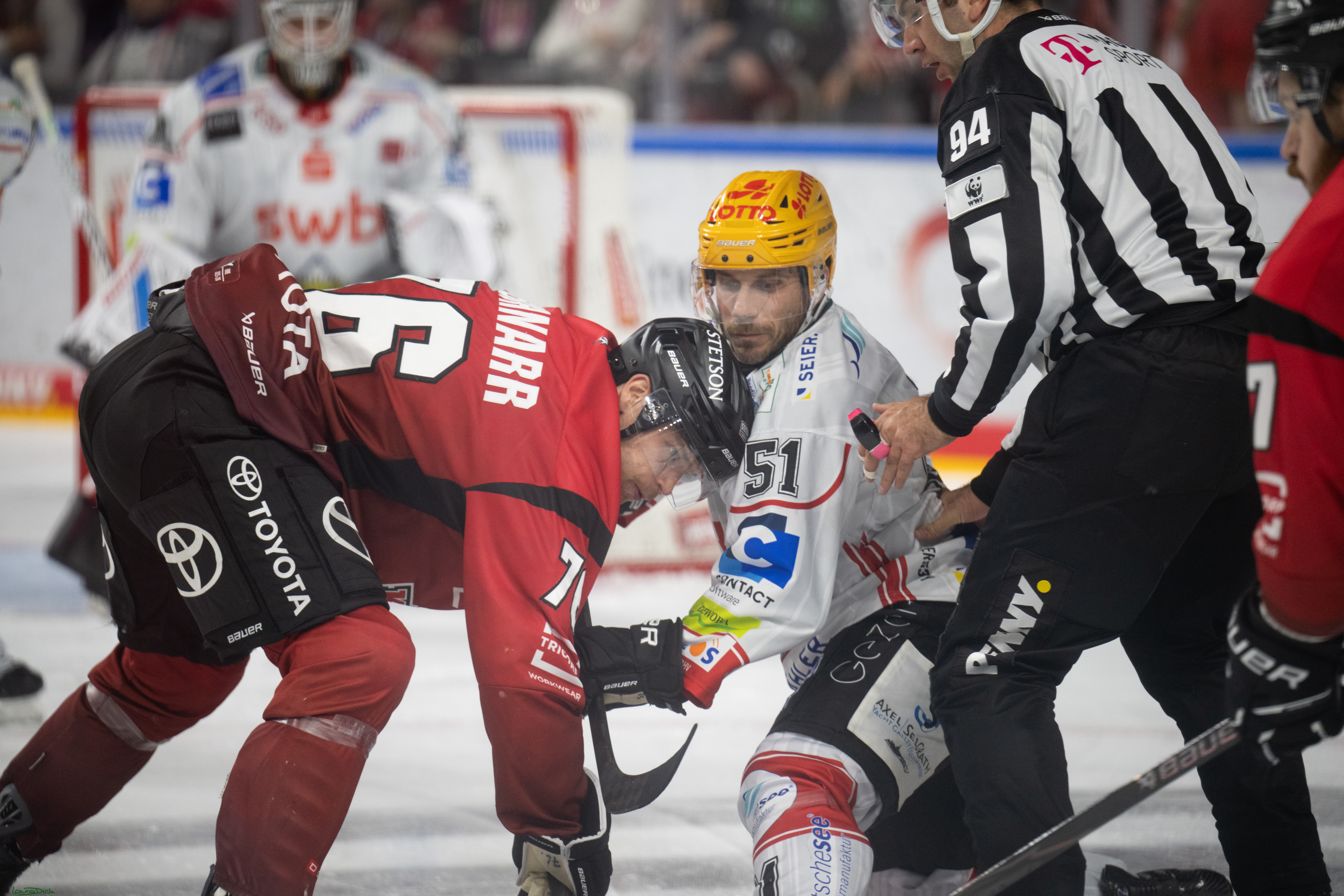 PENNY DEL 1; Koelner Haie - Fischtown Bremerhaven; Koeln, 02.10.2025