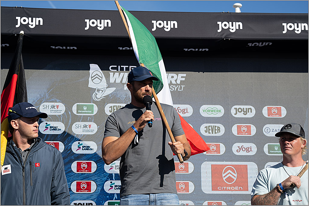 PWA - Citroen - World Windsurfing Tour Sylt 2026 - Tag 9 Siegerrehrungen Slalom Foil Men u. Freestyle Men; Sylt Westerland, 04.10.2026