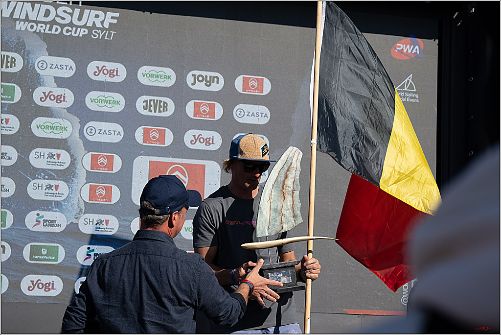 PWA - Citroen - World Windsurfing Tour Sylt 2026 - Tag 9 Siegerrehrungen Slalom Foil Men u. Freestyle Men; Sylt Westerland, 04.10.2026